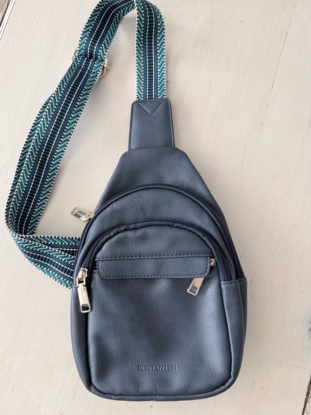 BOSTANTEN Navy Leather Crossbody Sling Bag with Patterned Strap